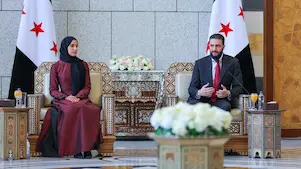 لطيفة الدروبي زوجة أحمد الشرع