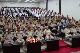 وزير الدفاع يرعى تخريج الدفعة الأولى من الأطباء
