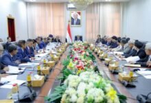 اجتماع للحكومة اليمنية في العاصمة عدن برئاسة رئيس الوزراء اليمني